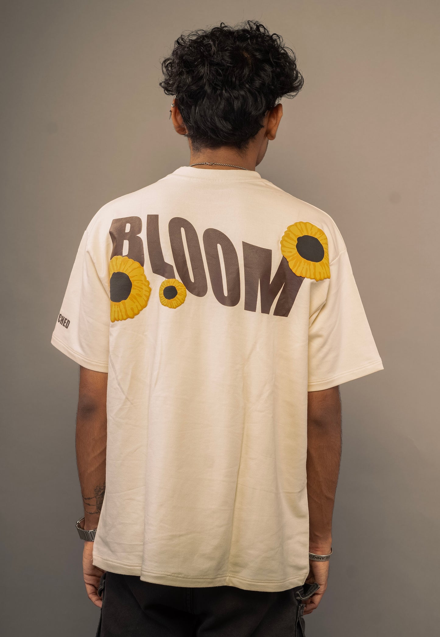 JUST BLOOM T-SHIRT